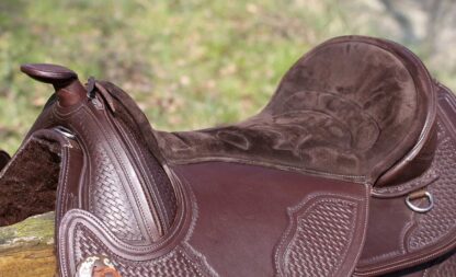 classy western saddle