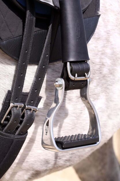 western stirrups